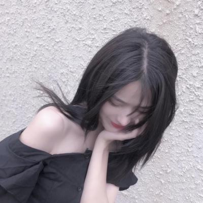 萌娘次元满v变态版下载